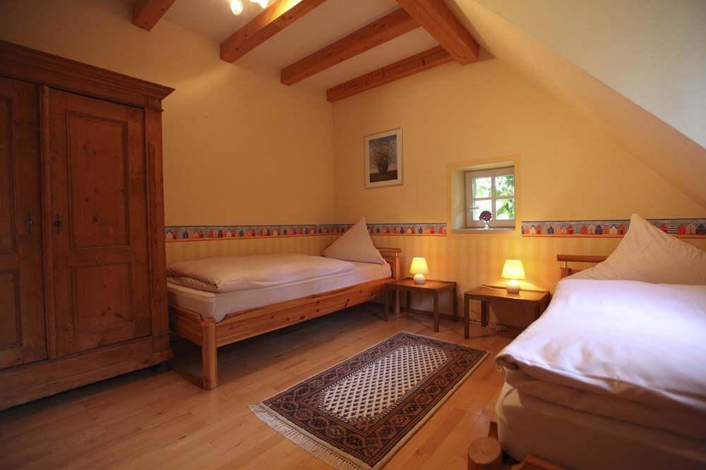 Landhotel Schwarzes Ross Steinsfeld Екстериор снимка